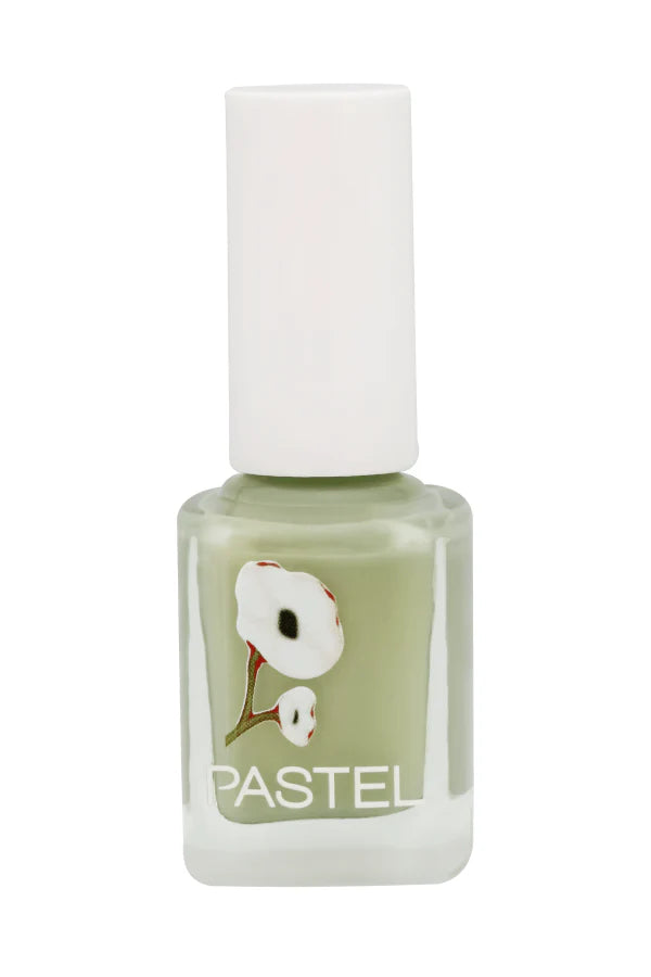 Pastel nail polish